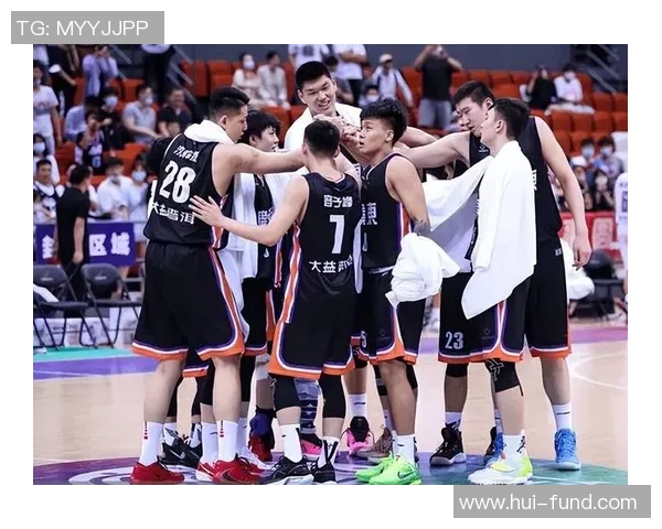 任骏飞领衔广东男篮再创辉煌助力球队冲击新赛季冠军荣耀 任骏飞领衔广东男篮再创辉煌助力球队冲击新赛季冠军荣耀