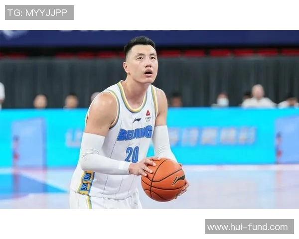 翟晓川：从篮球场上的拼搏者到生活中的多面手