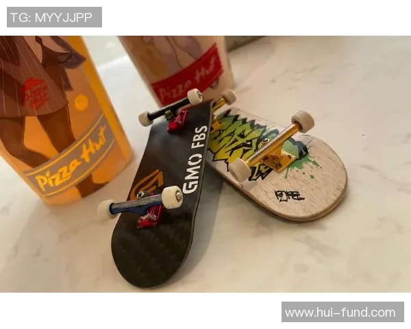 滑板战术解析：杭州滑板队如何构建高效进攻体系与战术配合MBA